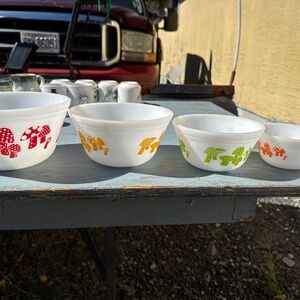 Vintage federal glass mushroom bowls